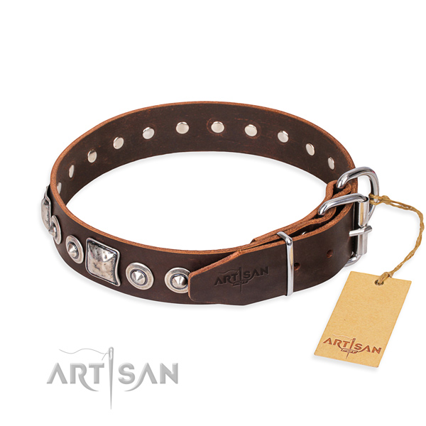 Genuine leather dog collar made of best quality material with rust-proof studs